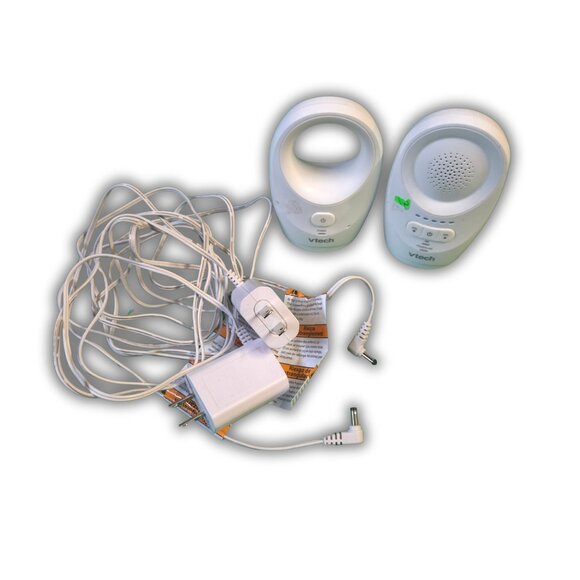 VTech DM1111 Enhanced Range Digital Audio Baby Monitor, 1 Parent Unit, White - Picture 1 of 3